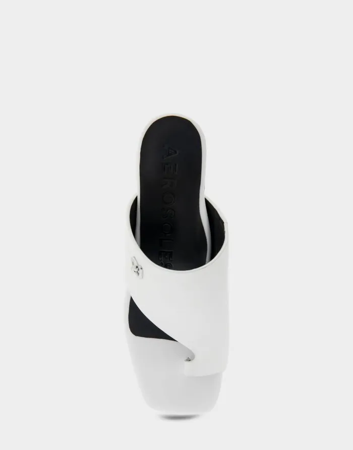 Aerosoles Comfortable Women039s Hooded Toe Ring Block Heel Slide Sandal In White Leather White Leather Women Clogs and Mules