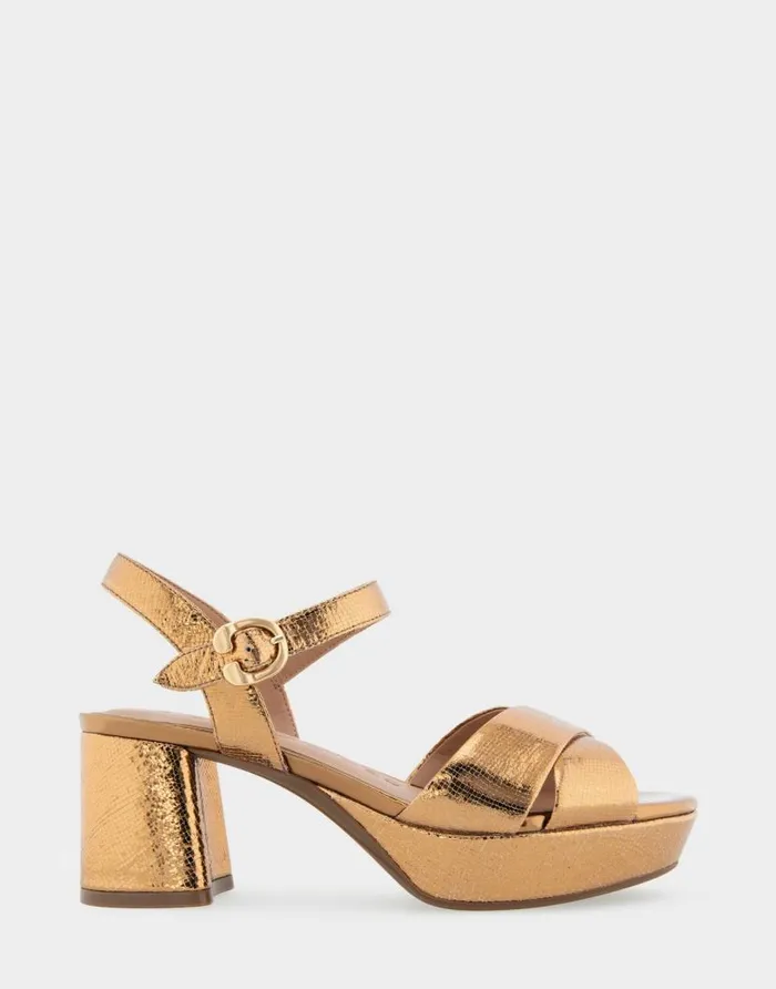 Aerosoles Comfortable Women039s Platform Sandal In Light Bronze Genuine Leather Light Bronze Leather Women Clogs and Mules Aerosoles Comfortable Women039s Platform Sandal In Light Bronze Genuine Leather Light Bronze Leather Women Clogs and Mules