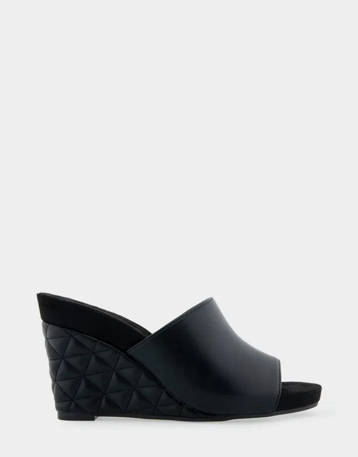 Aerosoles Comfortable Women039s Quilted Heel Footbed Wedge Slide In Black Faux Leather Black Faux Leather Women Wedges Aerosoles Comfortable Women039s Quilted Heel Footbed Wedge Slide In Black Faux Leather Black Faux Leather Women Wedges
