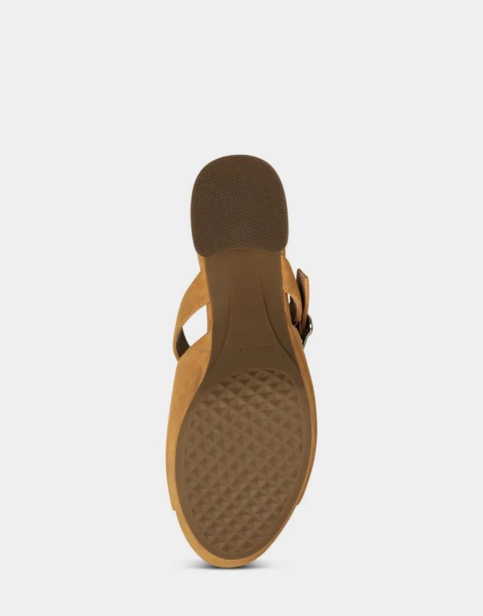Aerosoles Comfortable Women039s Sandal In Tan Genuine Suede Tan Suede Women Platforms Aerosoles Comfortable Women039s Sandal In Tan Genuine Suede Tan Suede Women Platforms