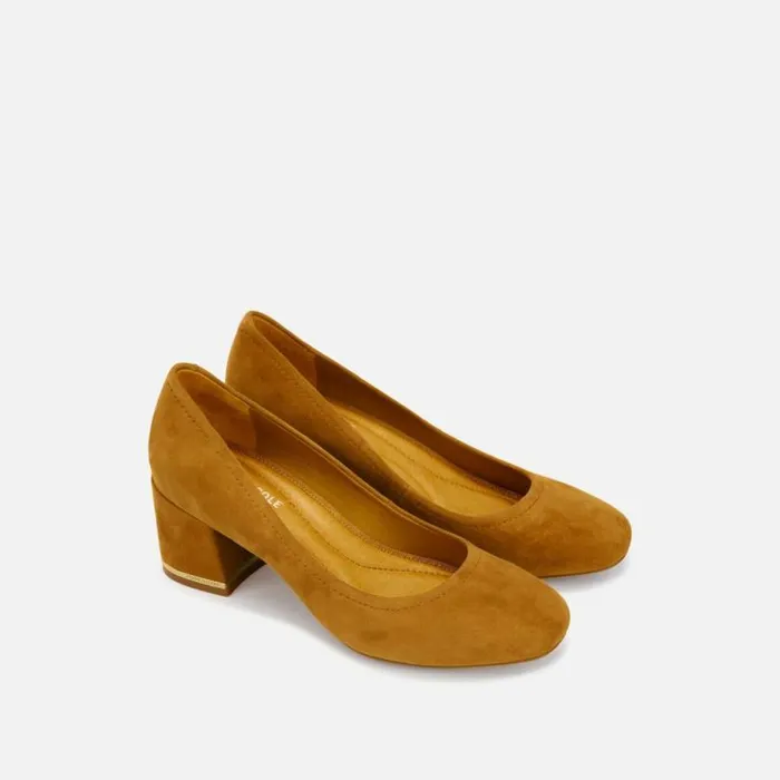 Balance Suede Pump Honey Women Kenneth Cole Heels