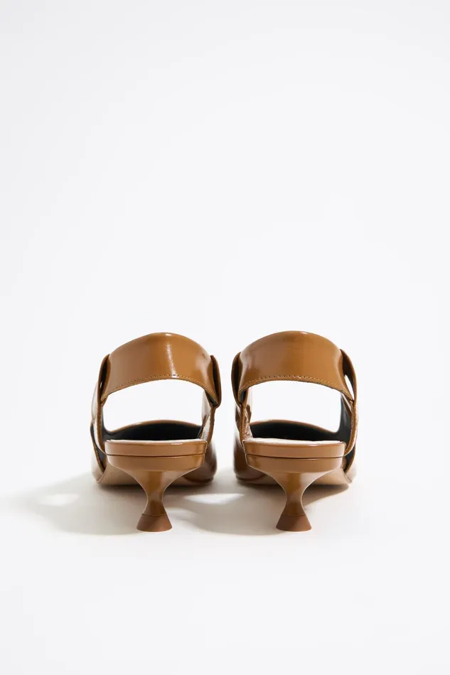 Camel Leather Slingback Court Shoe Camel Women Bimba Y Lola Court Shoes Camel Leather Slingback Court Shoe Camel Women Bimba Y Lola Court Shoes