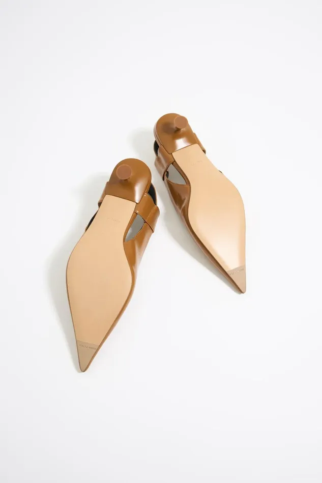 Camel Leather Slingback Court Shoe Camel Women Bimba Y Lola Court Shoes Camel Leather Slingback Court Shoe Camel Women Bimba Y Lola Court Shoes