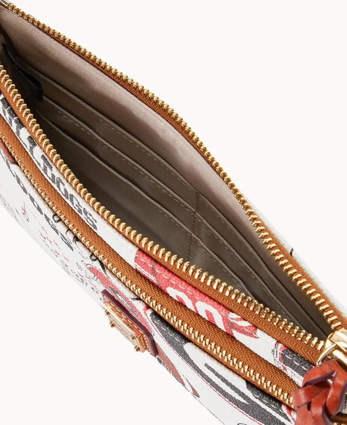 Collegiate University Of Georgia Double Zip Wristlet University Of Georgi ManWoman Dooney and Bourke Wallets Collegiate University Of Georgia Double Zip Wristlet University Of Georgi ManWoman Dooney and Bourke Wallets