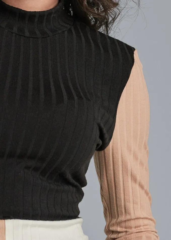 COLOR BLOCK RIBBED TOP Black Multi Women VENUS Casual Tops