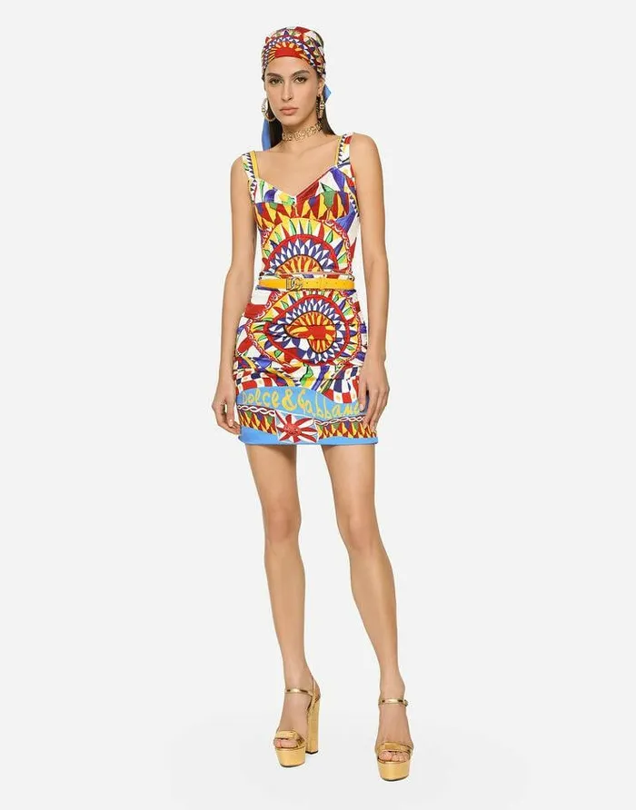 Dolce and Gabbana Shirts And Tops Women Carrettoprint Charmeuse Bustier Top Multicolor Dolce and Gabbana Shirts And Tops Women Carrettoprint Charmeuse Bustier Top Multicolor
