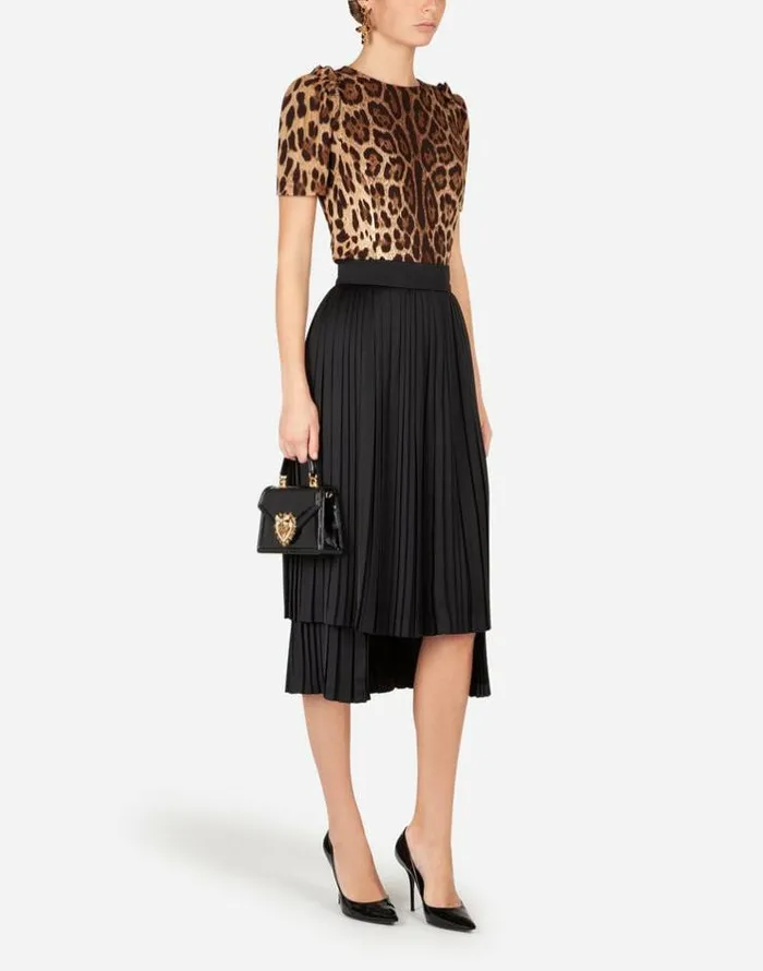Dolce and Gabbana Shirts And Tops Women Shortsleeved Leopardprint Cady Top Multicolor Dolce and Gabbana Shirts And Tops Women Shortsleeved Leopardprint Cady Top Multicolor