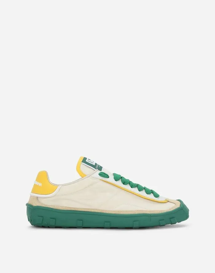 Dolce and Gabbana Sneakers Men Mixedmaterial Old Runner Sneakers White