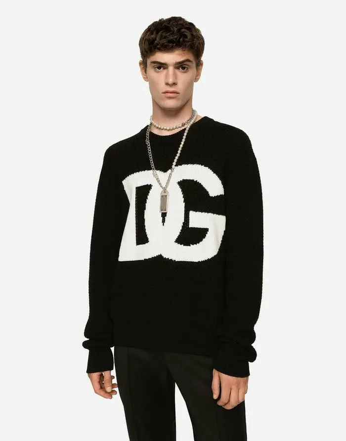 Dolce and Gabbana Sweaters And Cardigans Men Roundneck Wool Sweater With DG Logo Inlay Multicolor Dolce and Gabbana Sweaters And Cardigans Men Roundneck Wool Sweater With DG Logo Inlay Multicolor