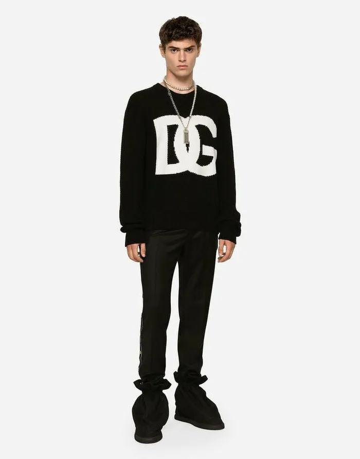 Dolce and Gabbana Sweaters And Cardigans Men Roundneck Wool Sweater With DG Logo Inlay Multicolor Dolce and Gabbana Sweaters And Cardigans Men Roundneck Wool Sweater With DG Logo Inlay Multicolor