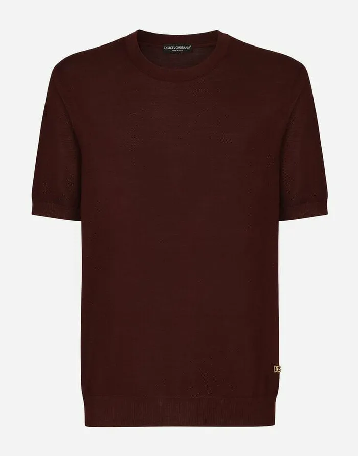 Dolce and Gabbana Sweaters And Cardigans Men Shortsleeved Roundneck Sweater With DG Logo Bordeaux Dolce and Gabbana Sweaters And Cardigans Men Shortsleeved Roundneck Sweater With DG Logo Bordeaux