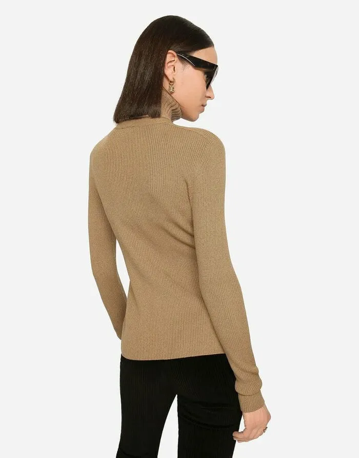Dolce and Gabbana Sweaters And Cardigans Women Wool And Cashmere Cardigan With Detachable Collar Multicolor Dolce and Gabbana Sweaters And Cardigans Women Wool And Cashmere Cardigan With Detachable Collar Multicolor
