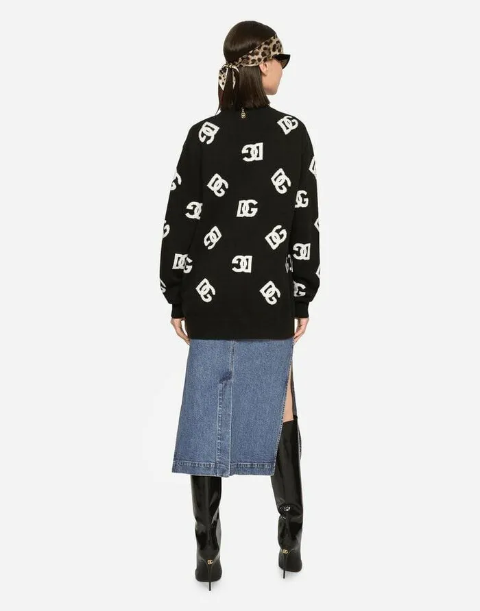 Dolce and Gabbana Sweaters And Cardigans Women Wool Cardigan With DG Inlay Multicolor Dolce and Gabbana Sweaters And Cardigans Women Wool Cardigan With DG Inlay Multicolor