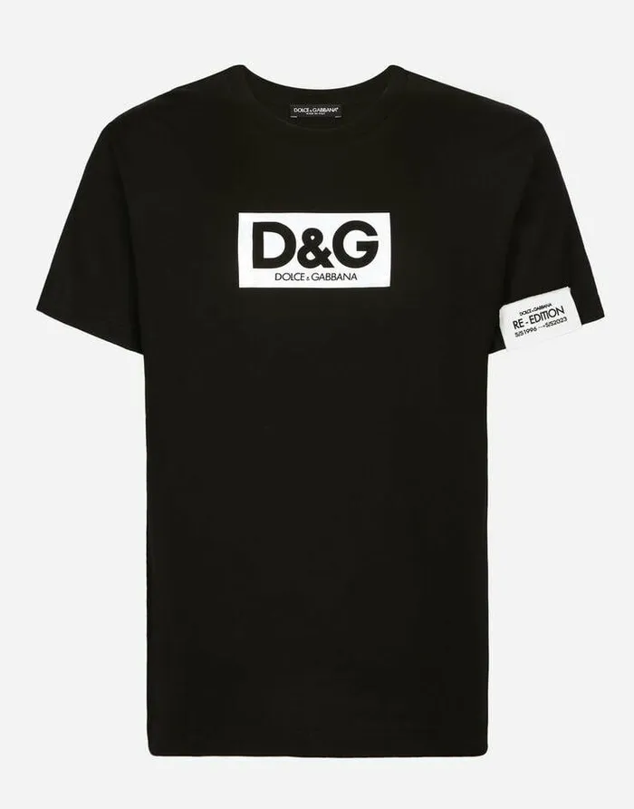 Dolce and Gabbana TShirts And Polos Men Cotton Roundneck Tshirt With Patch Black Dolce and Gabbana TShirts And Polos Men Cotton Roundneck Tshirt With Patch Black