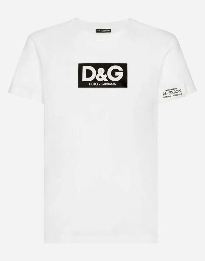 Dolce and Gabbana TShirts And Polos Men Cotton Roundneck Tshirt With Patch White Dolce and Gabbana TShirts And Polos Men Cotton Roundneck Tshirt With Patch White