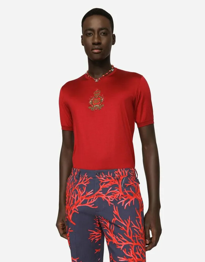 Dolce and Gabbana TShirts And Polos Men Silk Jersey Tshirt With Heraldic DG Patch Bordeaux Dolce and Gabbana TShirts And Polos Men Silk Jersey Tshirt With Heraldic DG Patch Bordeaux