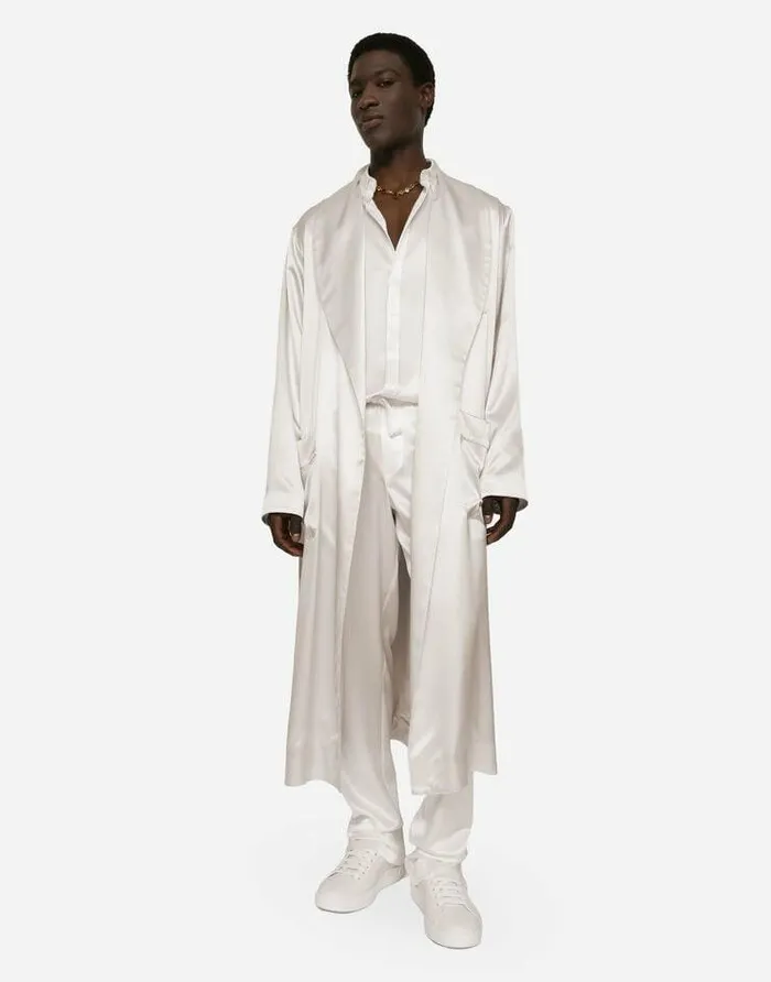 Dolce and Gabbana Underwear And Loungewear Men Silk Satin Robe With Metal DG Logo White Dolce and Gabbana Underwear And Loungewear Men Silk Satin Robe With Metal DG Logo White