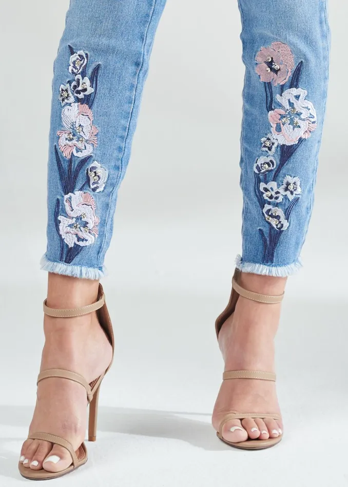 EMBROIDERED JEANS Light Wash Women VENUS Novelty Jeans
