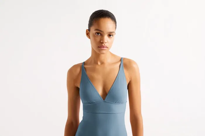 ERES Larcin Triangle OnePiece Requin Bleu 23e Women OnePiece Swimsuits