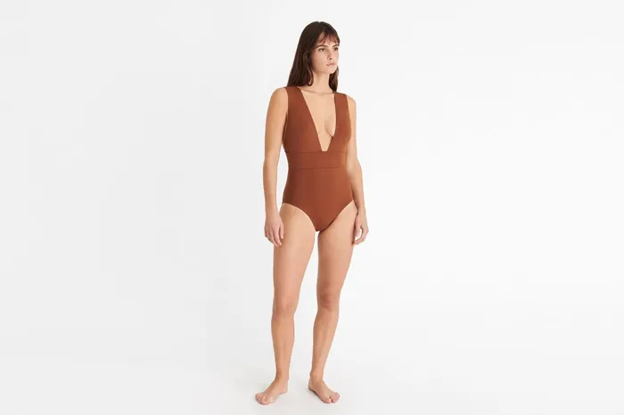 ERES Pigment Sophisticated OnePiece Caramelo Women OnePiece Swimsuits