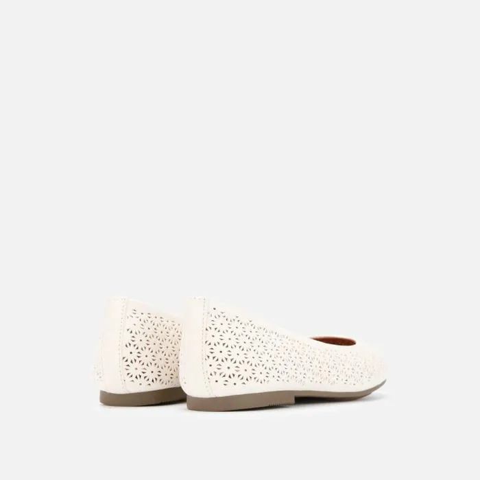 Eugene Perforated Ballet Flat White Women Kenneth Cole Flats