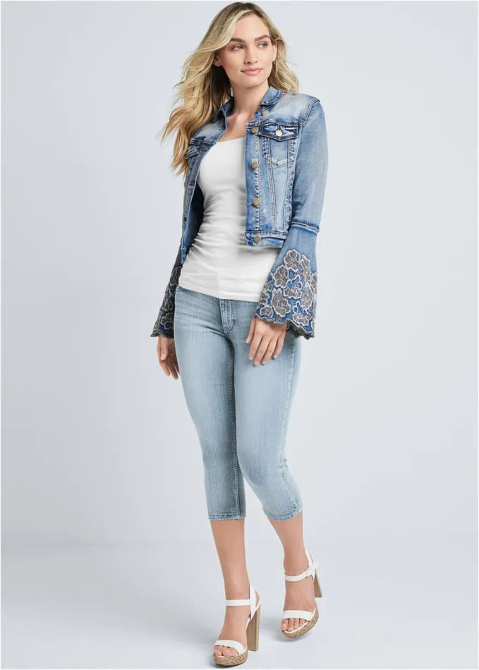 FLORAL EMBRIODERED JACKET Medium Wash Women VENUS Denim FLORAL EMBRIODERED JACKET Medium Wash Women VENUS Denim