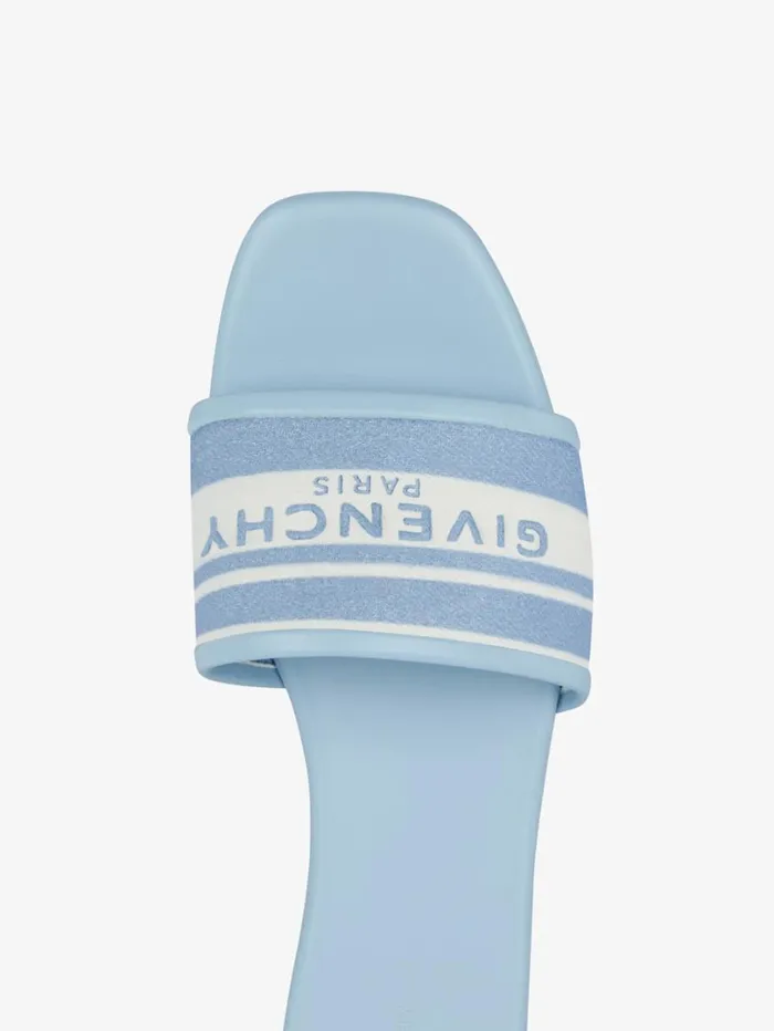 Givenchy 4G Flat Mules In Denim With Stripes Whiteblue Women Slides and Sandals Givenchy 4G Flat Mules In Denim With Stripes Whiteblue Women Slides and Sandals