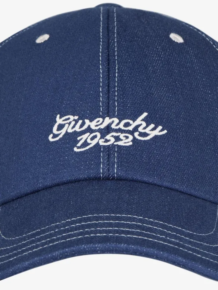 Givenchy GIVENCHY 1952 Embroidered Cap In Denim Purpleblue Men Beanies and Caps Givenchy GIVENCHY 1952 Embroidered Cap In Denim Purpleblue Men Beanies and Caps