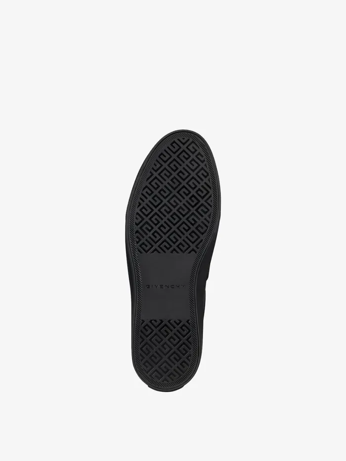 Givenchy Sneakers City Sport In Leather With GIVENCHY Webbing Black Men Sneakers Givenchy Sneakers City Sport In Leather With GIVENCHY Webbing Black Men Sneakers