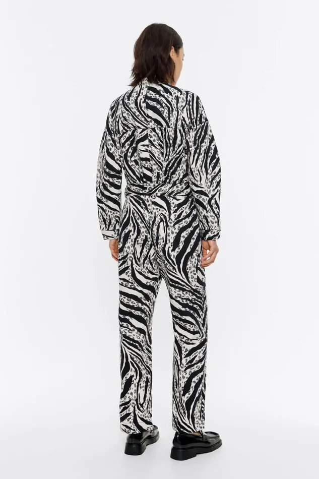 Ivory Zebra Cargo Jumpsuit Zebra Ivory Women Bimba Y Lola Dresses And Jumpsuits Ivory Zebra Cargo Jumpsuit Zebra Ivory Women Bimba Y Lola Dresses And Jumpsuits