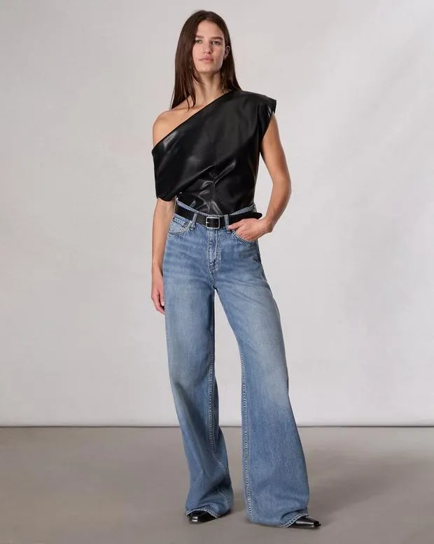 Jeans Women Rag and Bone Featherweight WideLeg Sofie Jean Featherweight Denim Beverly Jeans Women Rag and Bone Featherweight WideLeg Sofie Jean Featherweight Denim Beverly