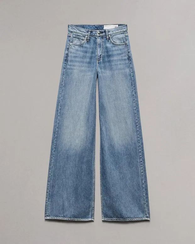 Jeans Women Rag and Bone Featherweight WideLeg Sofie Jean Featherweight Denim Beverly Jeans Women Rag and Bone Featherweight WideLeg Sofie Jean Featherweight Denim Beverly