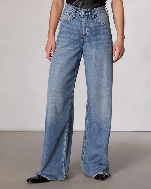 Jeans Women Rag and Bone Featherweight WideLeg Sofie Jean Featherweight Denim Beverly Jeans Women Rag and Bone Featherweight WideLeg Sofie Jean Featherweight Denim Beverly
