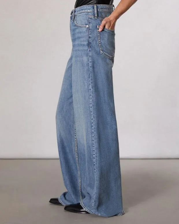 Jeans Women Rag and Bone Featherweight WideLeg Sofie Jean Featherweight Denim Beverly Jeans Women Rag and Bone Featherweight WideLeg Sofie Jean Featherweight Denim Beverly