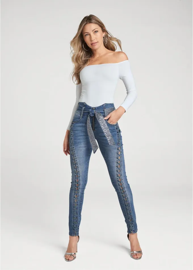 LaceUp Tie Belt Jeans Medium Wash Women VENUS Novelty Jeans