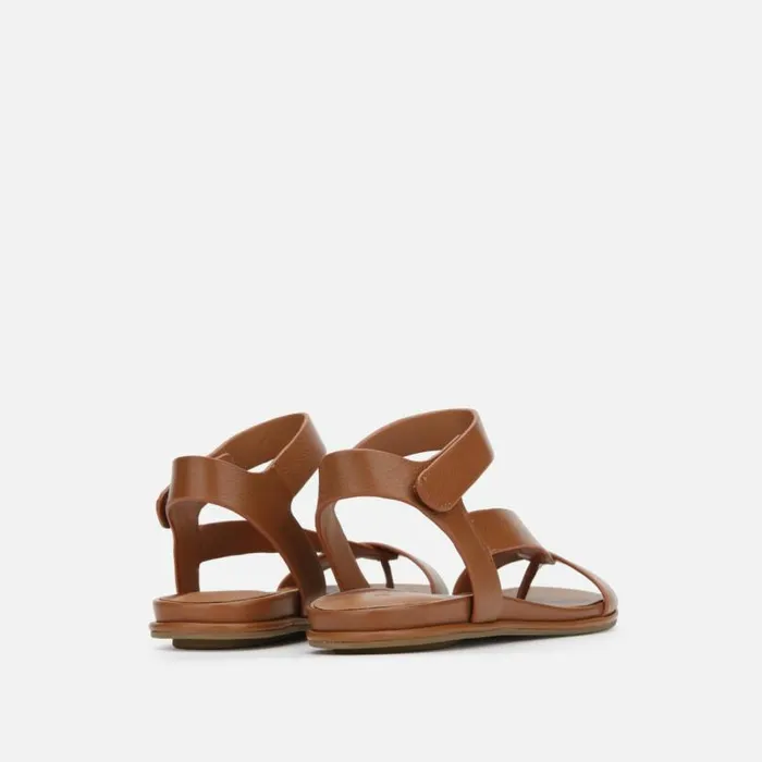 Lark Leather AnkleStrap Sandal Cognac Women Kenneth Cole Gentle Souls