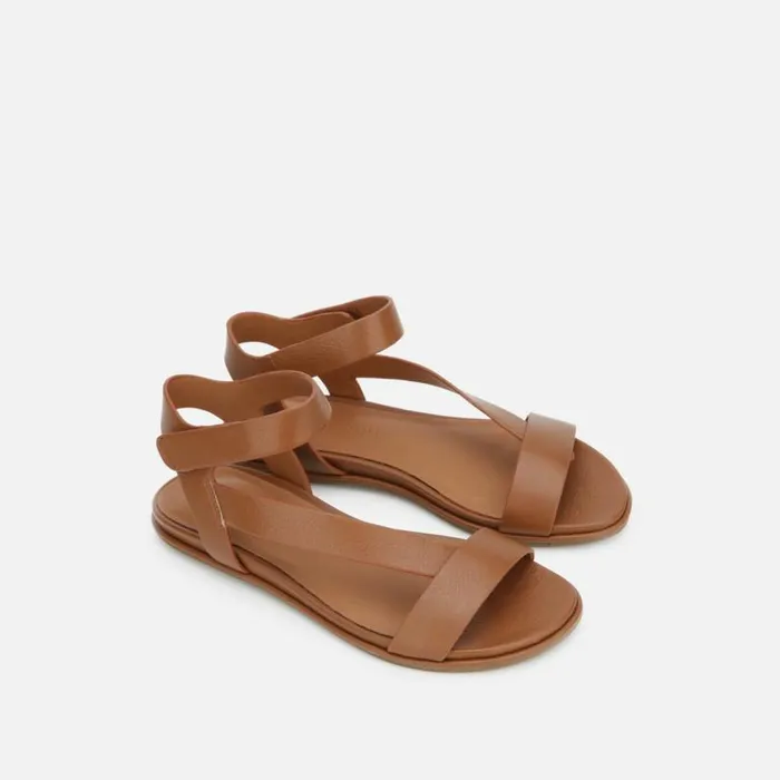 Lark Leather AnkleStrap Sandal Cognac Women Kenneth Cole Gentle Souls