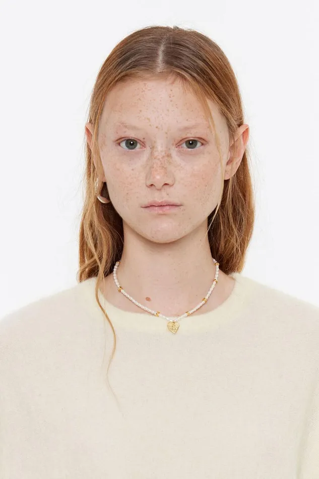 Letter V Heart And Pearl Necklace Gold Women Bimba Y Lola Alphabet Letter V Heart And Pearl Necklace Gold Women Bimba Y Lola Alphabet