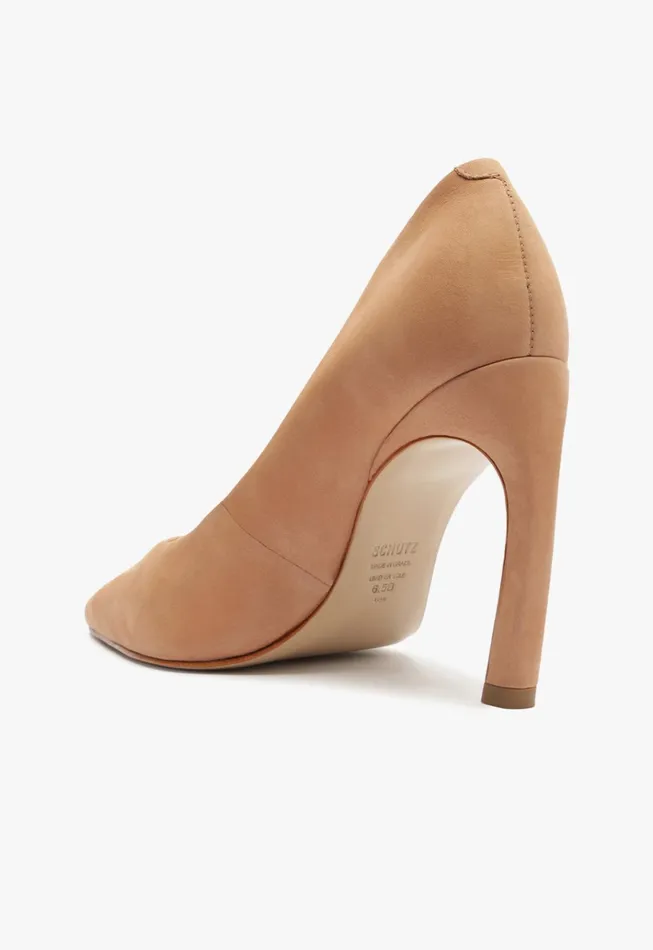 Lou Curve Pump Beige Women Schutz Shoes