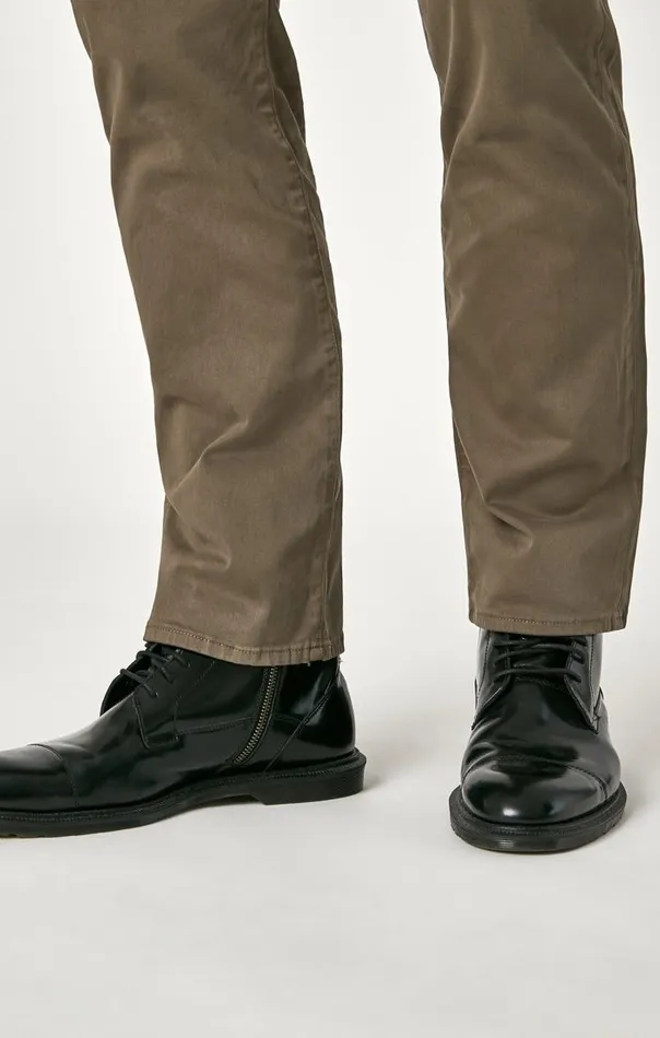 Matt Mid Rise Relaxed Straight Leg In Dusty Olive Twill Men Mavi Jeans Pants Matt Mid Rise Relaxed Straight Leg In Dusty Olive Twill Men Mavi Jeans Pants
