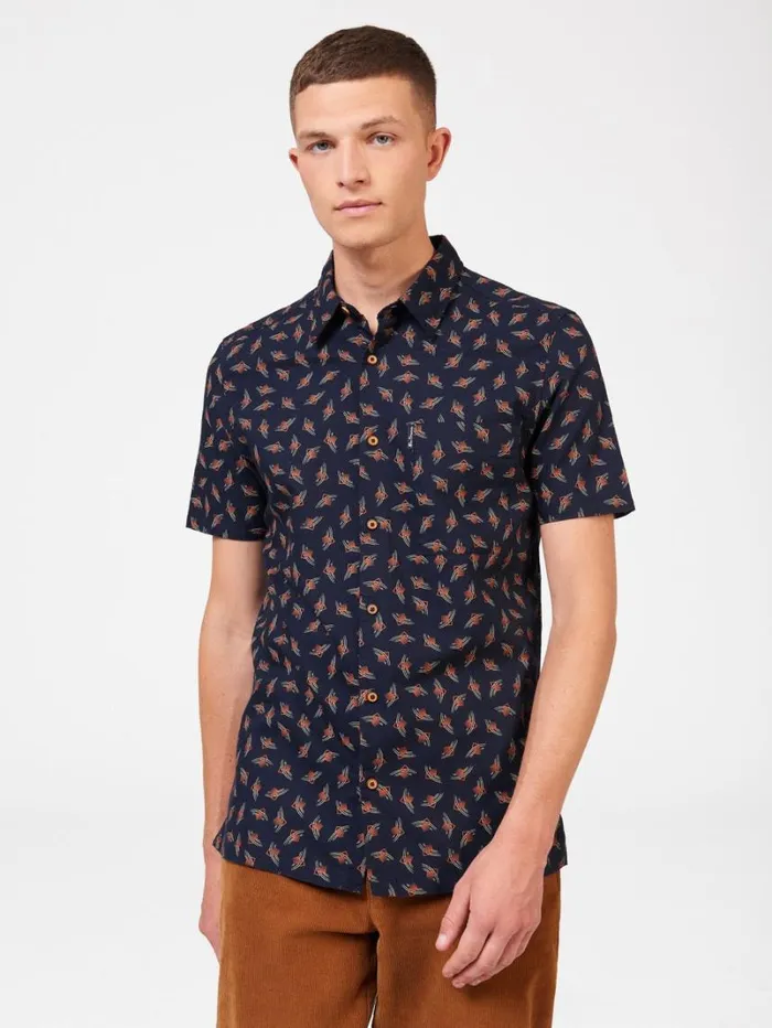 Men Ben Sherman Archive Print Shirts Art Deco Geo Print Shirt 8211 Dark Navy Men Ben Sherman Archive Print Shirts Art Deco Geo Print Shirt 8211 Dark Navy
