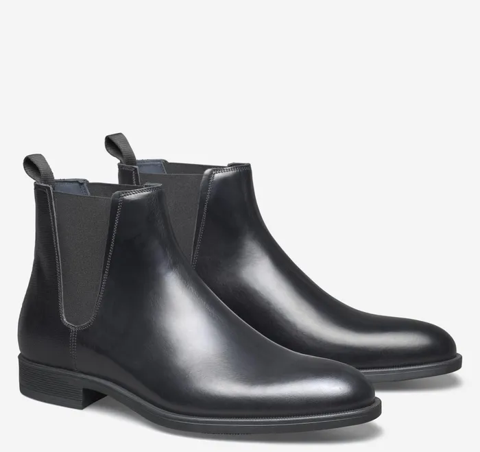 Men Flynch Chelsea Boot Black Italian Calfskin JohnstonandMurphy SlipOns and Loafers Men Flynch Chelsea Boot Black Italian Calfskin JohnstonandMurphy SlipOns and Loafers