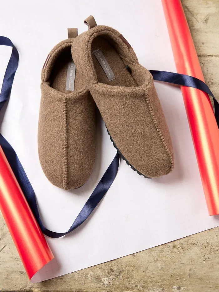 Men Pyjamas and Nightwear Fat Face Frank Oatmeal House Shoes