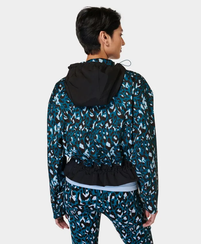 Merrell Outerwear Women Ascend Whisper Anorak X Sweaty Betty Blue Brushstroke Leopardblack