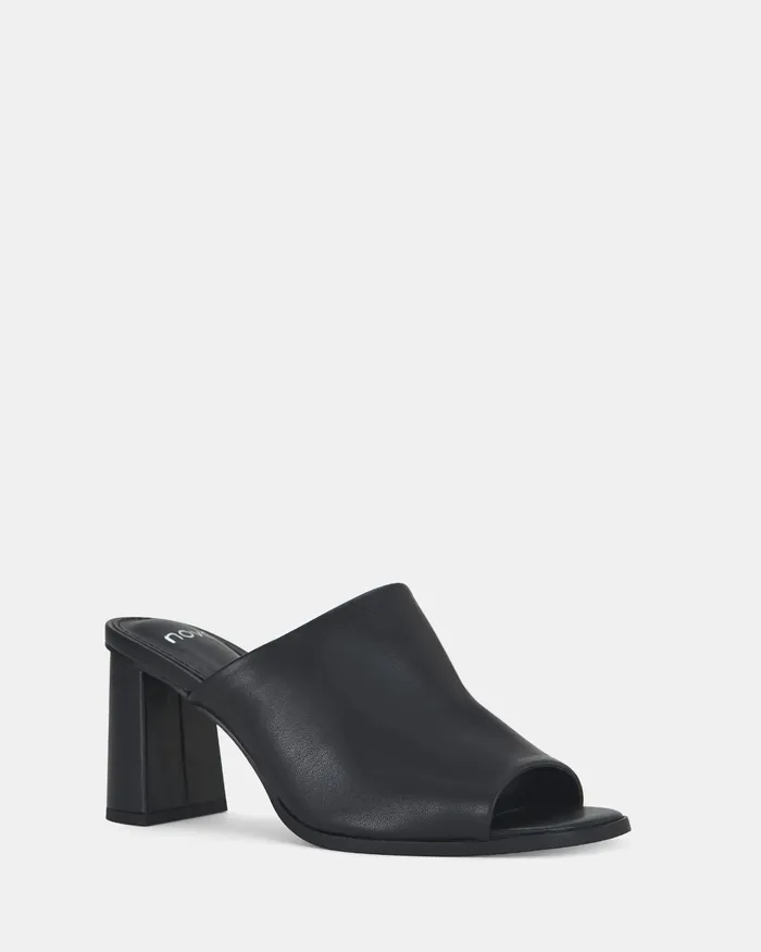 Mules FREYAH BLACK 8211 NOVO Shoes Women