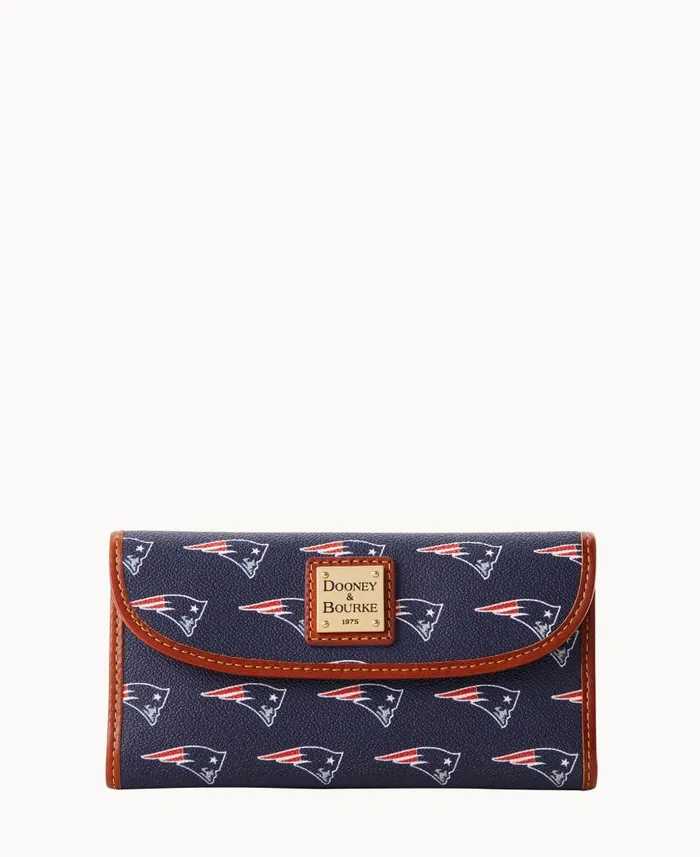 NFL Patriots Cont Clutch Patriots ManWoman Dooney and Bourke Wallets