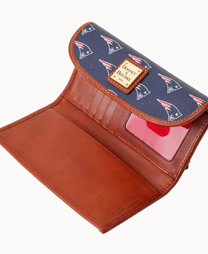 NFL Patriots Cont Clutch Patriots ManWoman Dooney and Bourke Wallets NFL Patriots Cont Clutch Patriots ManWoman Dooney and Bourke Wallets