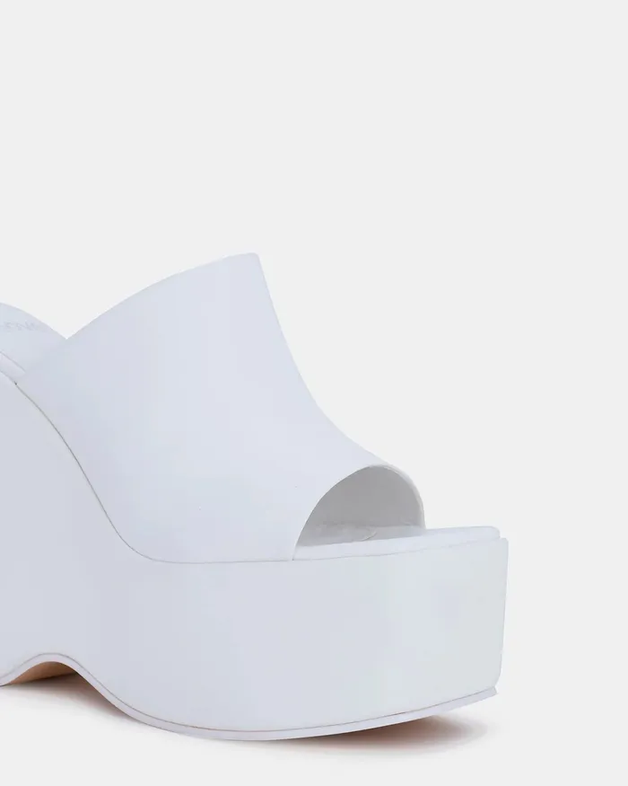 NOVO Shoes Wedges Women BADDIE WHITE