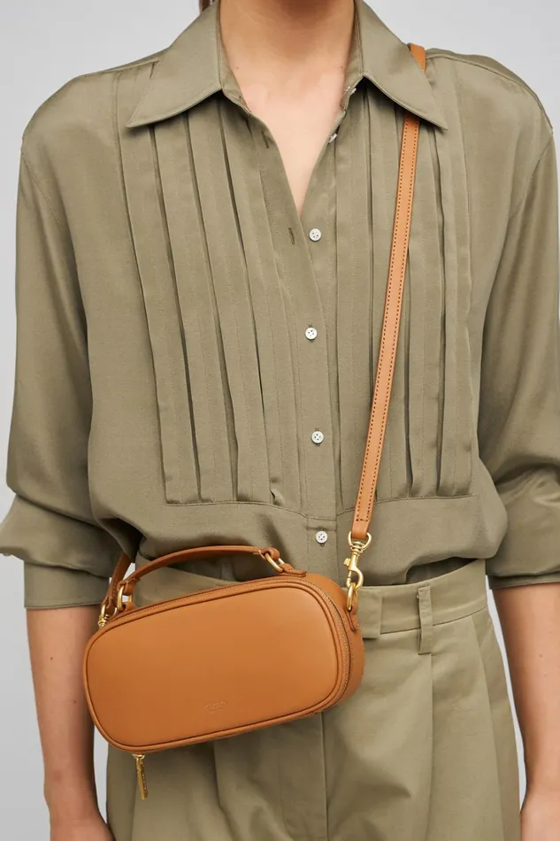 Oroton Margot Camera Bag Dark Camel Women Crossbody Oroton Margot Camera Bag Dark Camel Women Crossbody