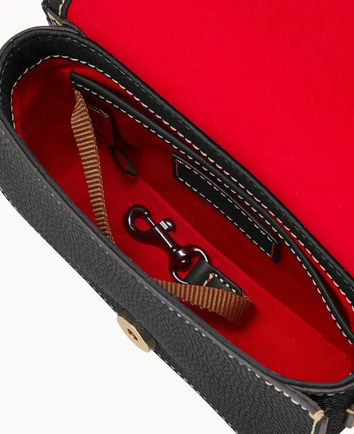Pebble Grain Kitty Crossbody Black Black Woman Dooney and Bourke Crossbodies Pebble Grain Kitty Crossbody Black Black Woman Dooney and Bourke Crossbodies